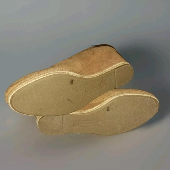 Giani Berini Wedge 6.5M Tan Camel Heel Shoe Memory Foam Comfort SB5#12 - Picture 6 of 7